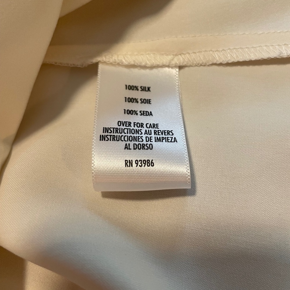 Casual Corner Annex Silk Blouse NWT - Picture 8 of 12